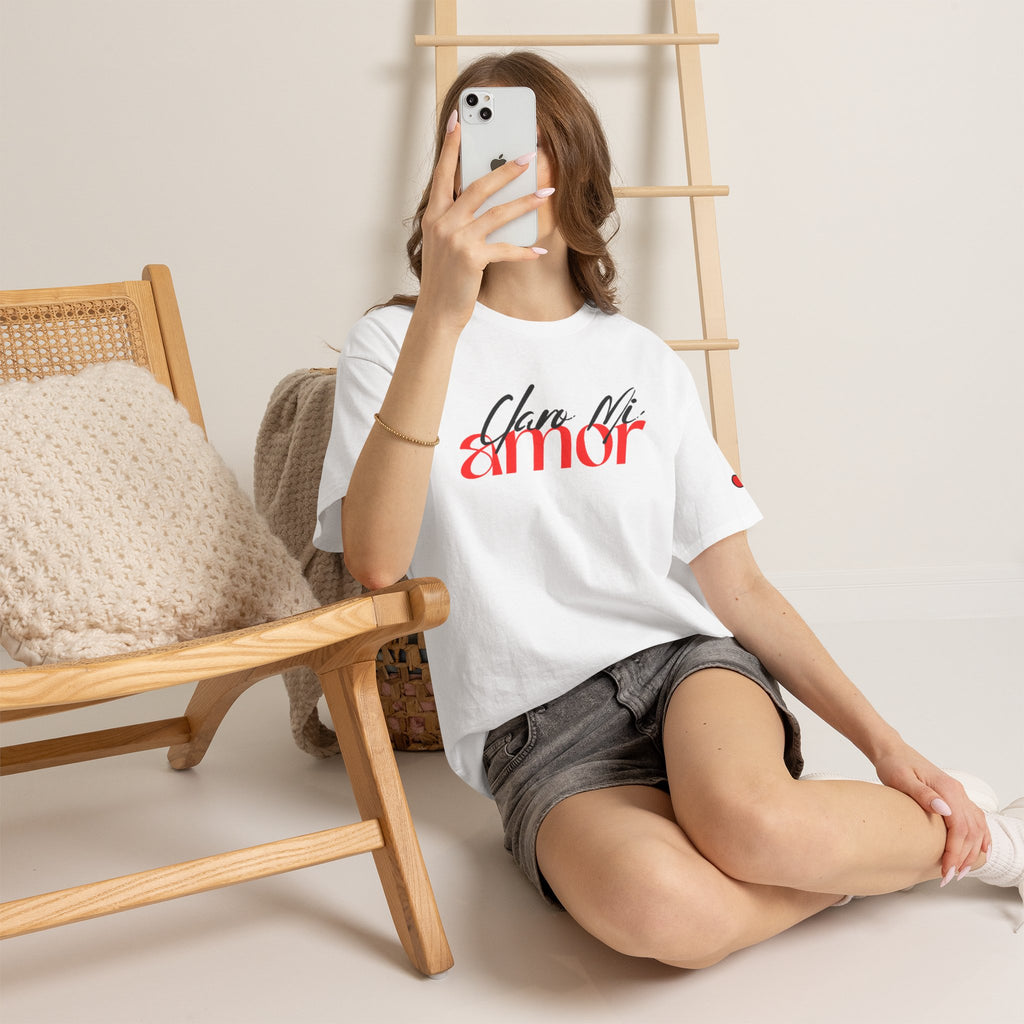 "Claro Mi Amor" Graphic Heart T-Shirt